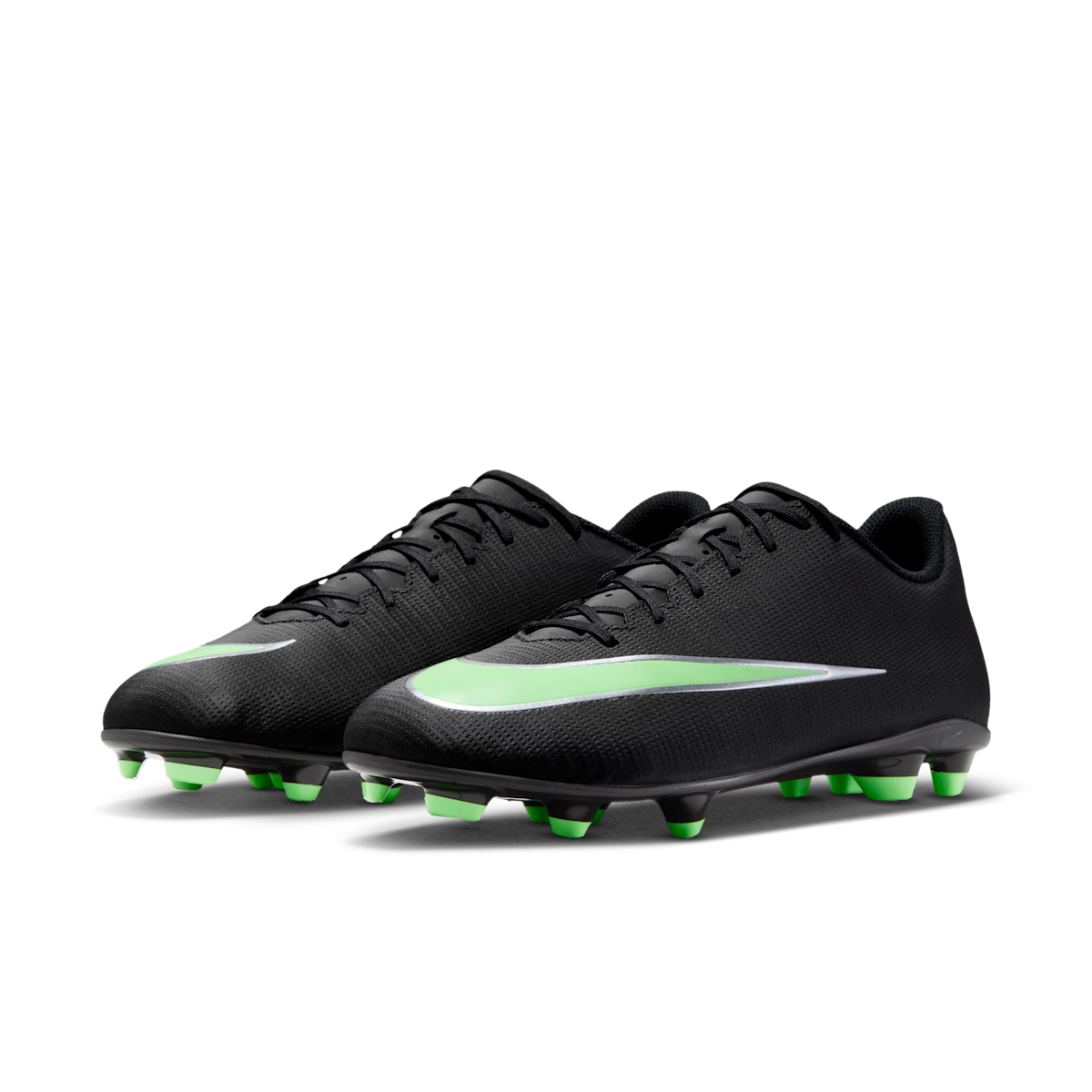 Men's Mercurial Vapor 17 Club Multi-Ground Low-Top Soccer Cleats