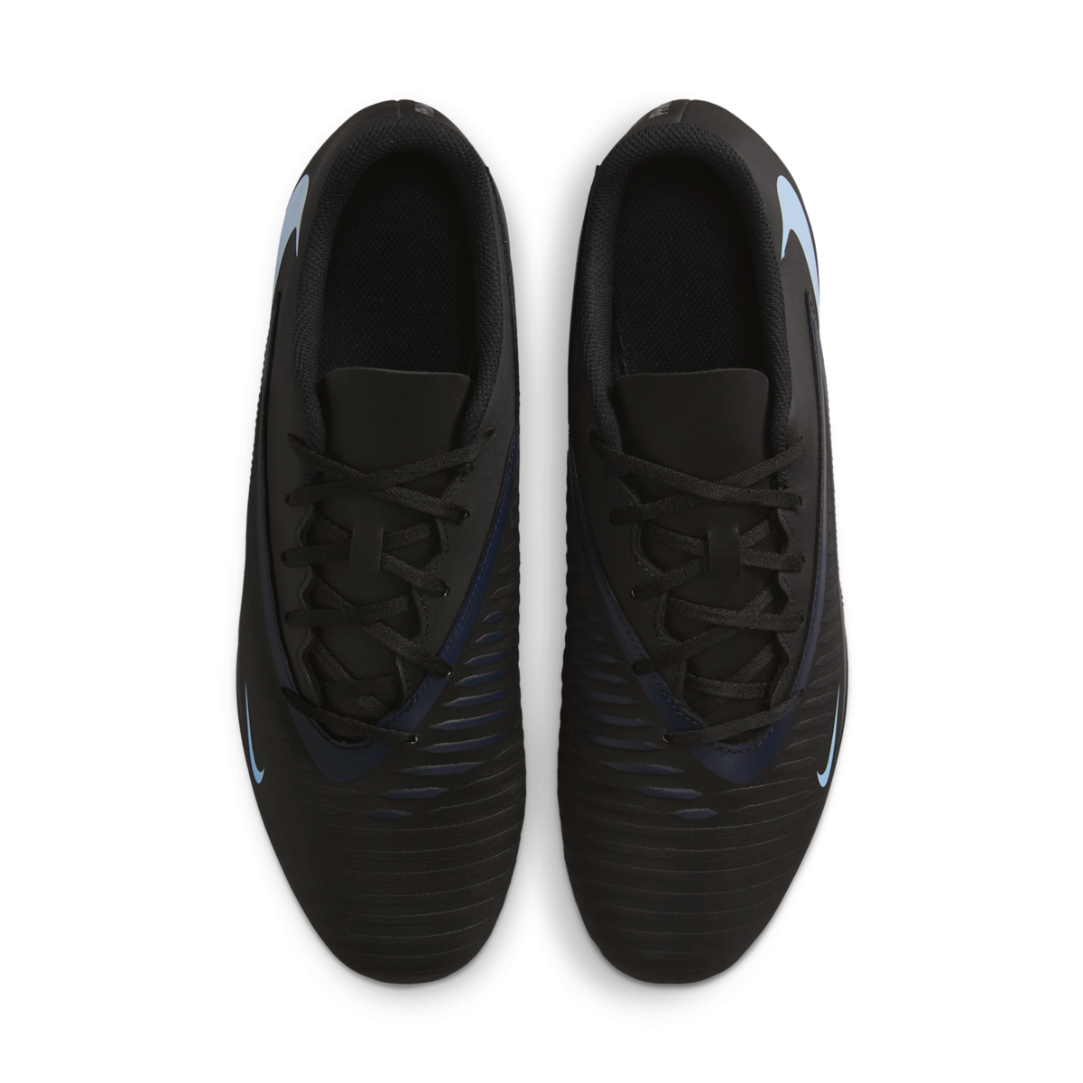 Men's Phantom 6 Low Club Multi-Ground Soccer Cleats