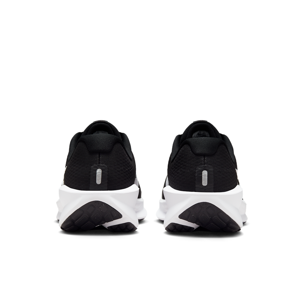 Men's Downshifter 13 Road Running Shoes (Extra Wide)