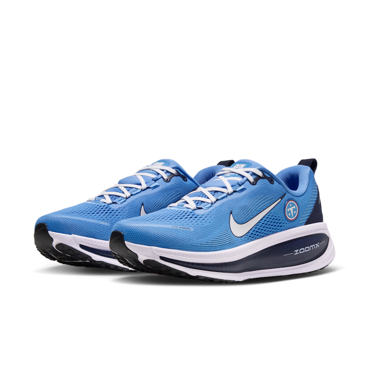 Men's Vomero 18 (Tennessee Titans) NFL Road Running Shoes