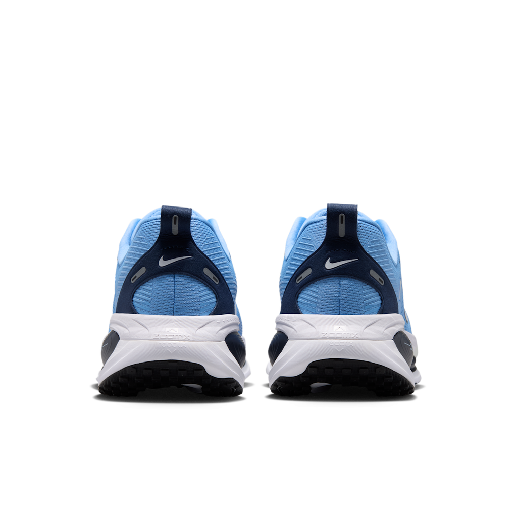 Men's College Vomero 18 (North Carolina) Road Running Shoes