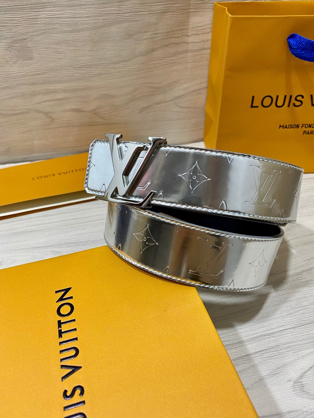 BL151  9 Wide:4cm