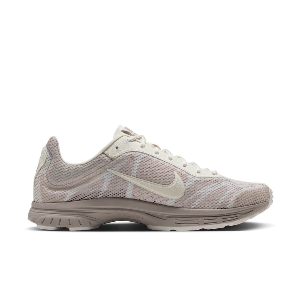 Women's Zoom Streak 3 Shoes
