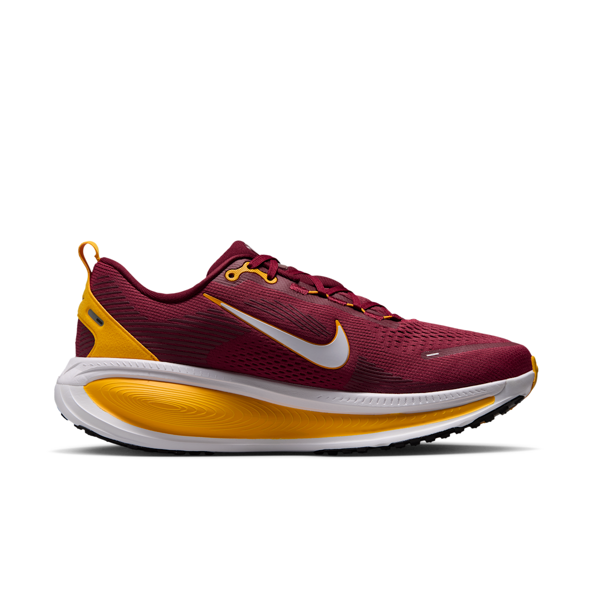 Men's Vomero 18 (Washington Commanders) NFL Road Running Shoes