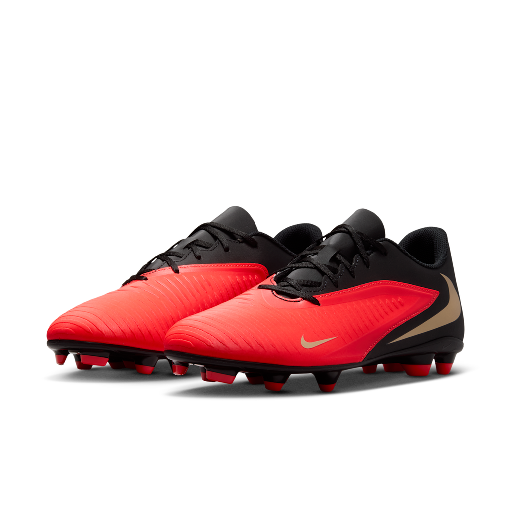 Men's Phantom 6 Low Club Multi-Ground Soccer Cleats
