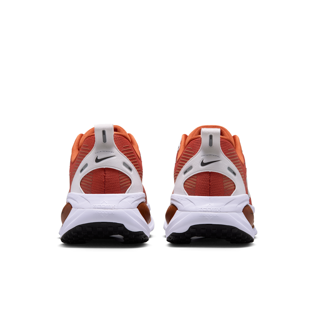 Men's College Vomero 18 (Texas) Road Running Shoes