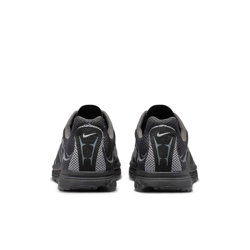 Women's Zoom Streak 3 Shoes