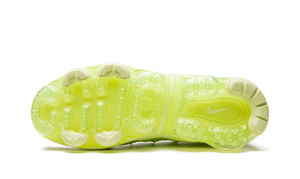 AIR VAPORMAX PLUS WMNS DJ3023 700