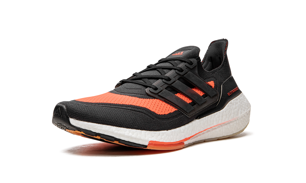 Ultraboost 21 "Carbon Solar Red" FZ2559