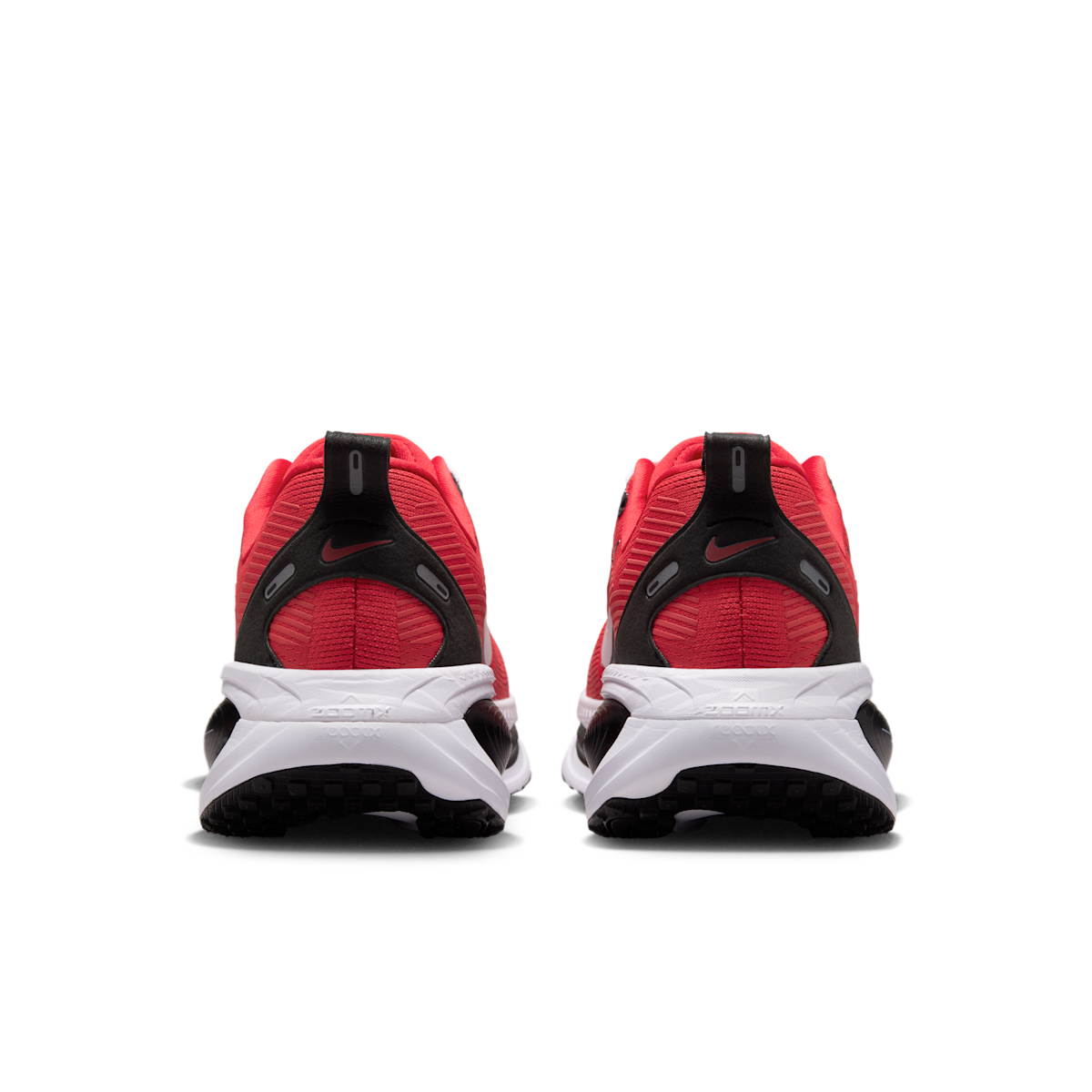 Men's College Vomero 18 (Ohio State) Road Running Shoes