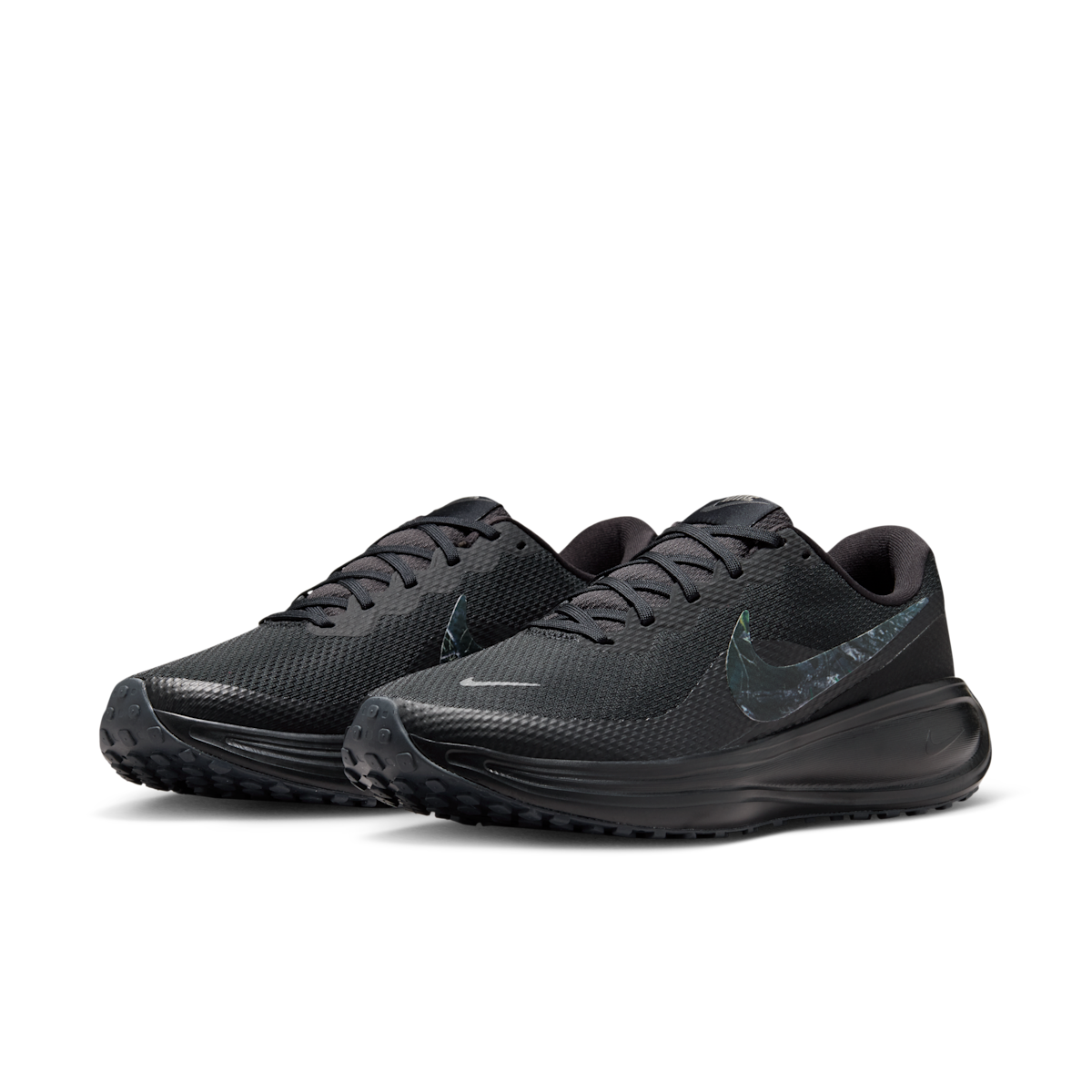 Men's Revolution 8 Realtree Road Running Shoes