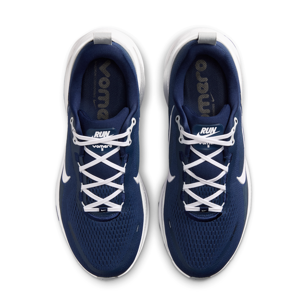 Men's Vomero 18 (Dallas Cowboys) NFL Road Running Shoes