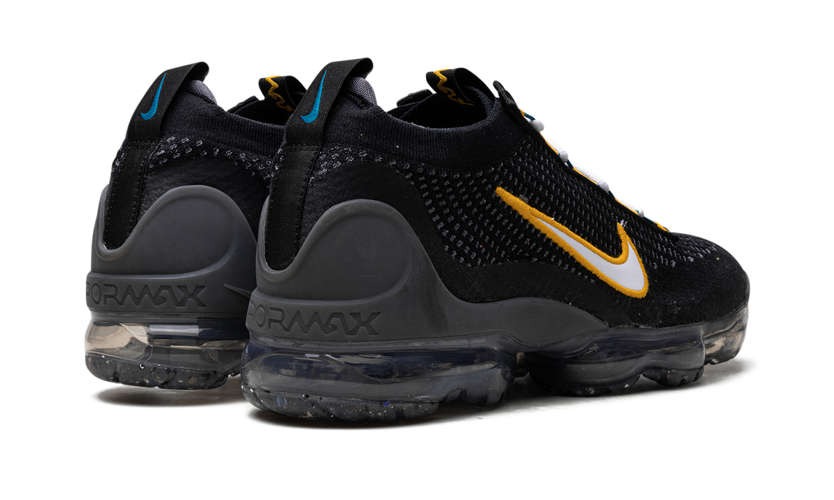 Air VaporMax 2021 FK "Black University Gold" DH4086 001