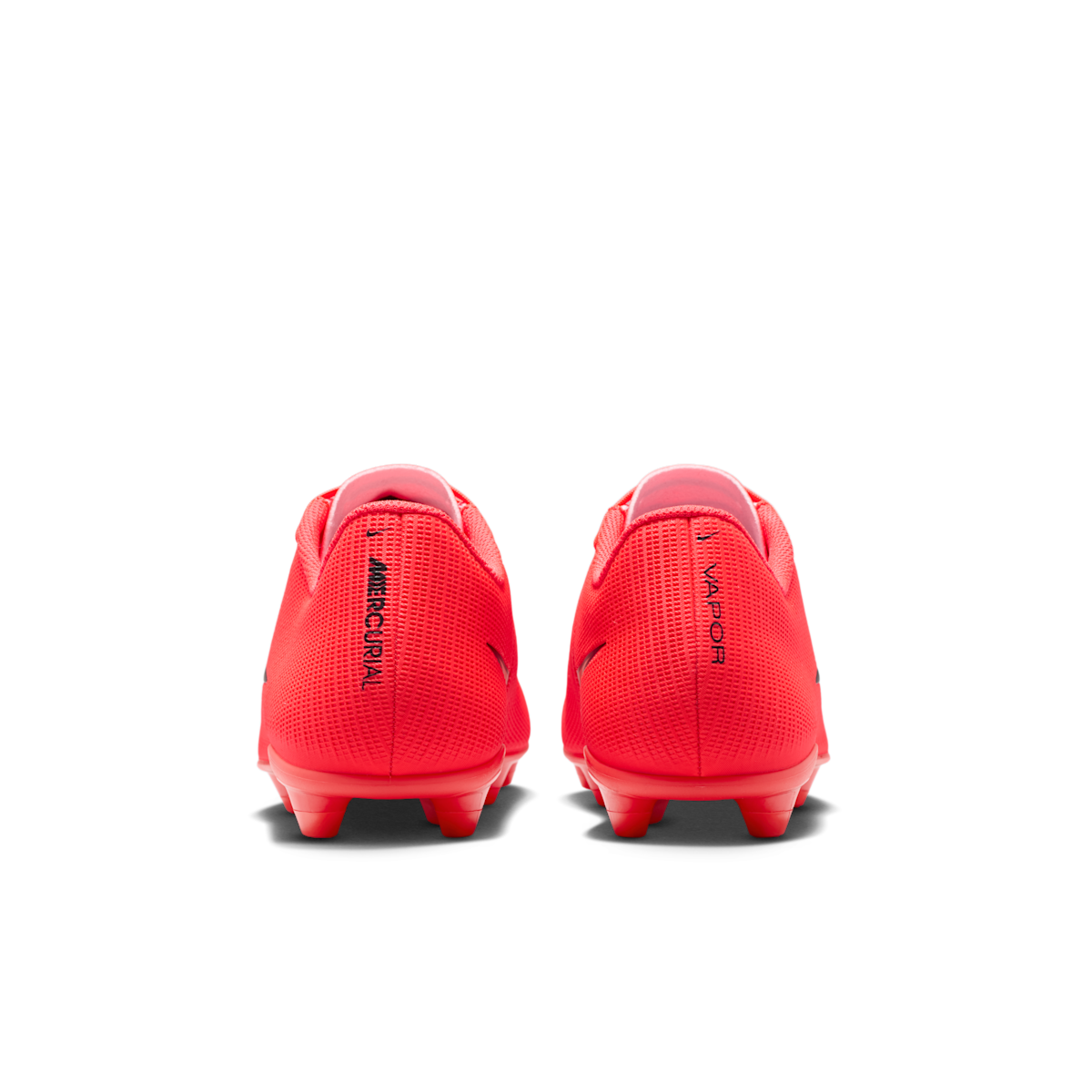 Men's Mercurial Vapor 17 Club Multi-Ground Low-Top Soccer Cleats