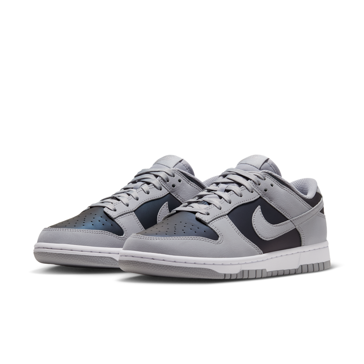 Women's Dunk Low SE Iridescent Shoes