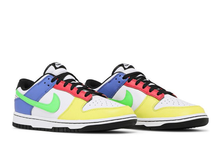 Nike Dunk Low Green Strike (Women's)