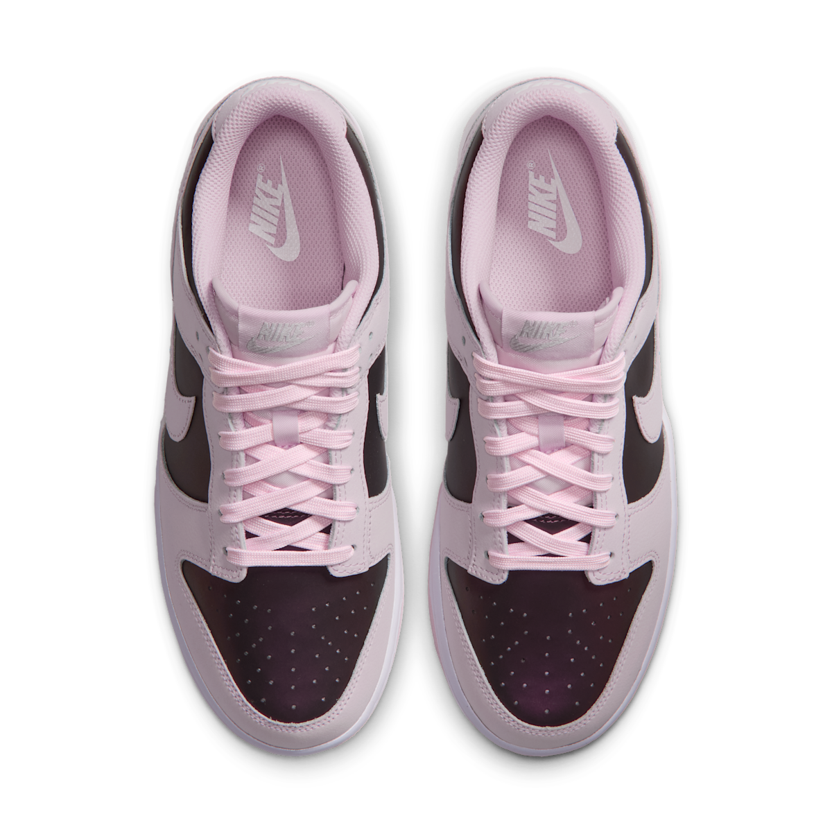 Women's Dunk Low SE Iridescent Shoes