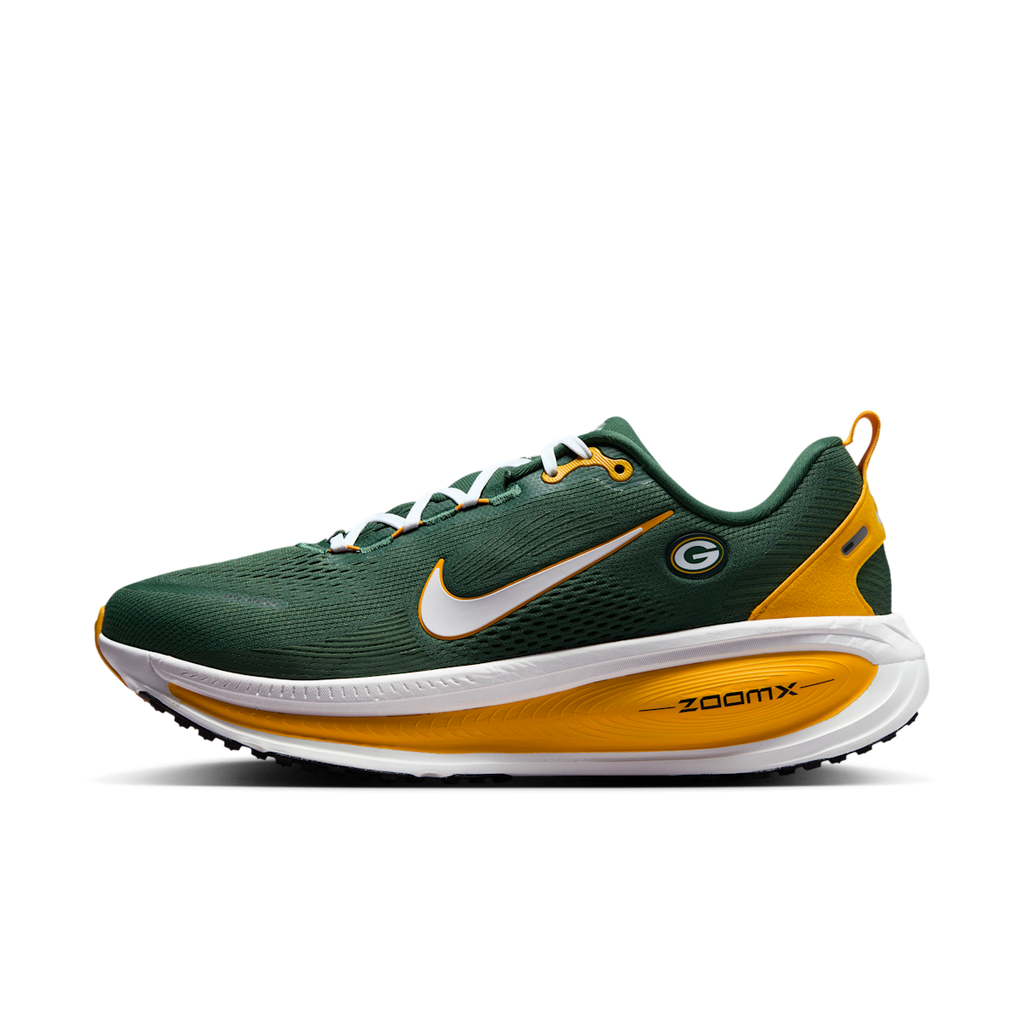 Men's Vomero 18 (Green Bay Packers) NFL Road Running Shoes