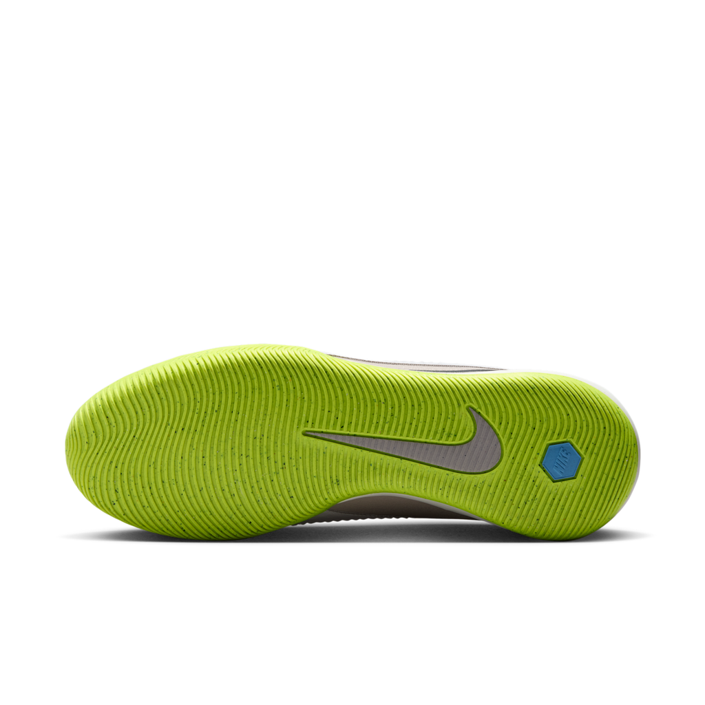 Men's Phantom 6 Low Academy Indoor/Court Soccer Shoes
