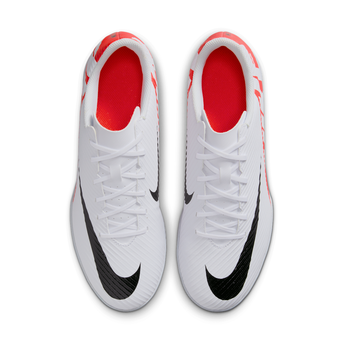 Men's Mercurial Vapor 15 Club Indoor/Court Low-Top Soccer Shoes