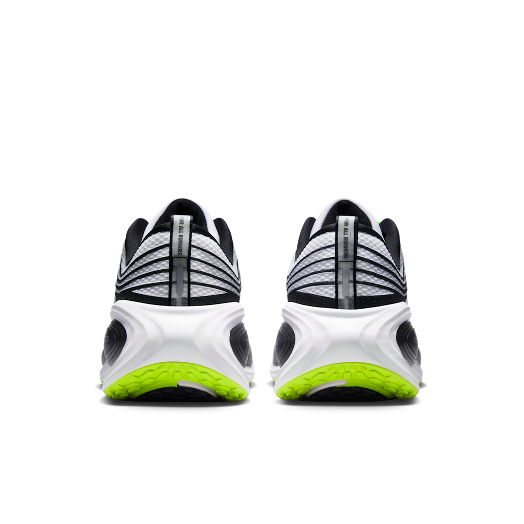 Men's Vomero Plus x DISTANCE Road Running Shoes