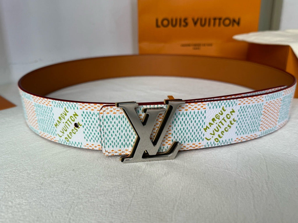 BL243 LV Initiales 40mm Belt