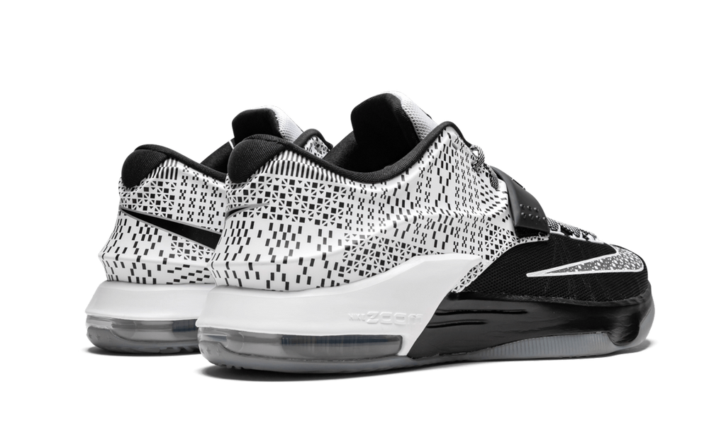 KD 7 BHM "Black History Month" 718817 010