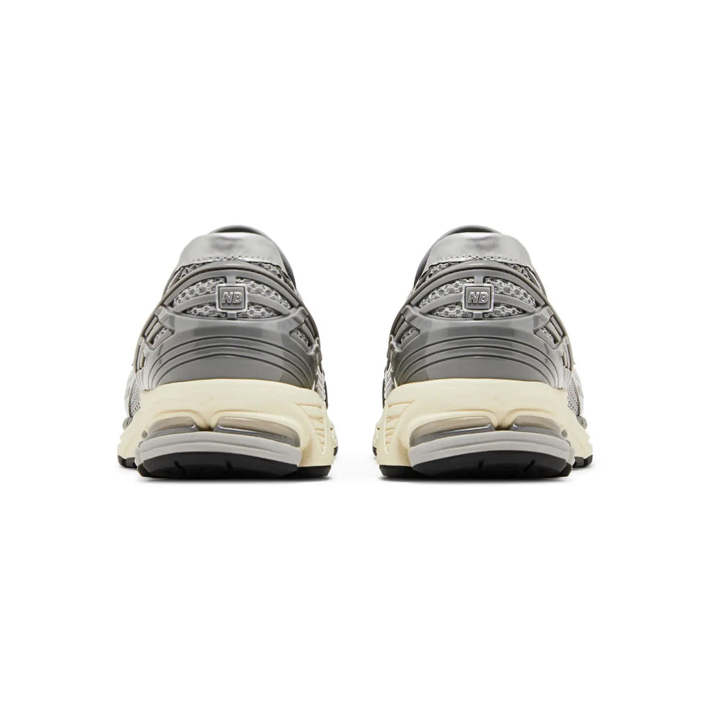 New Balance 1906L 'Metallic Silver' (2024)