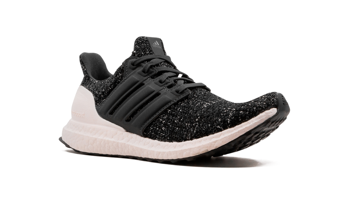 ULTRABOOST WMNS "Black Orchid" DB3210
