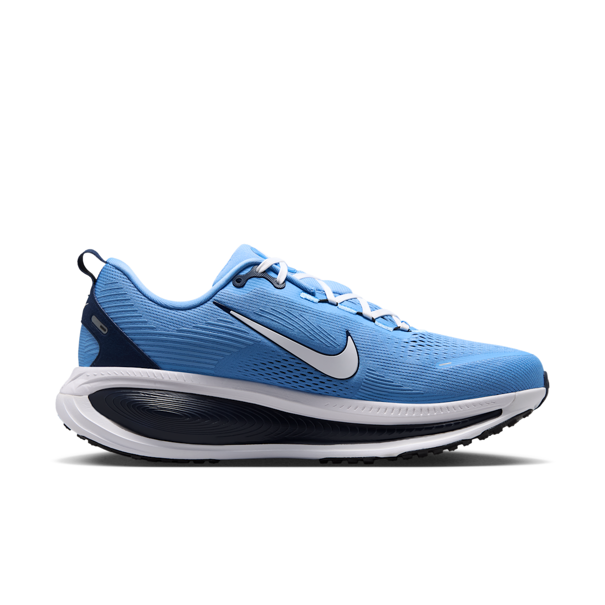 Men's College Vomero 18 (North Carolina) Road Running Shoes
