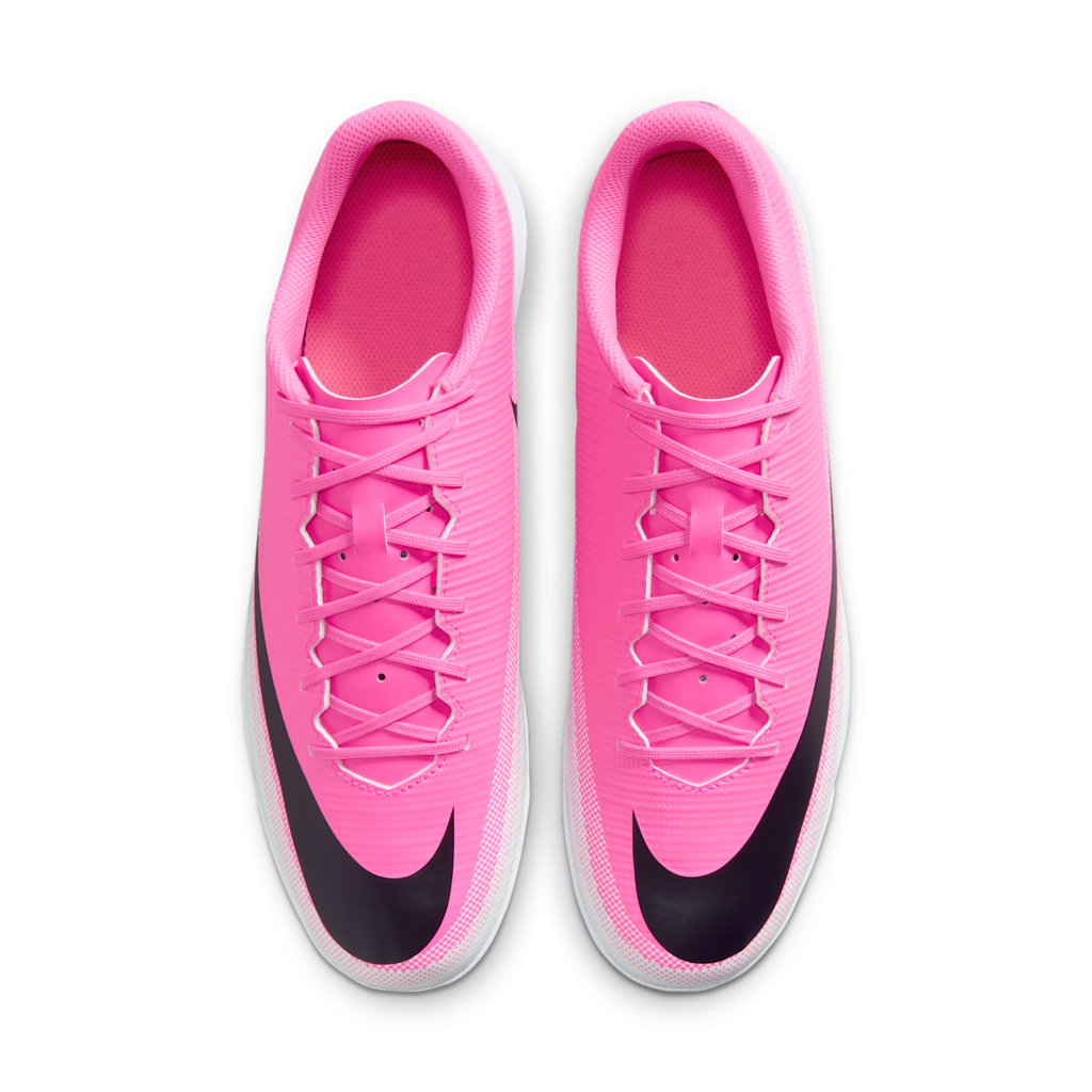 Men's Mercurial Vapor 17 Club Turf Low-Top Soccer Shoes