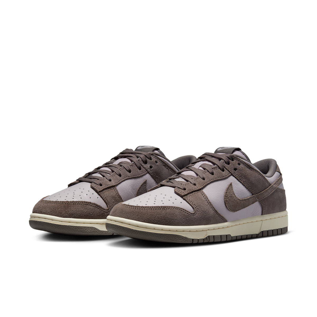 Men's Dunk Low Retro SE Leather/Suede Shoes