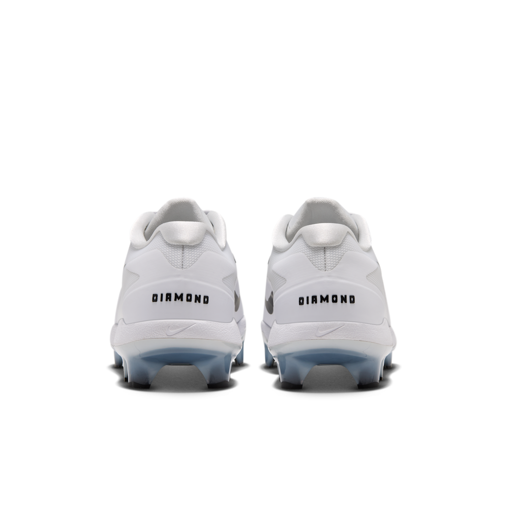 Women's Diamond Standout Softball Cleats