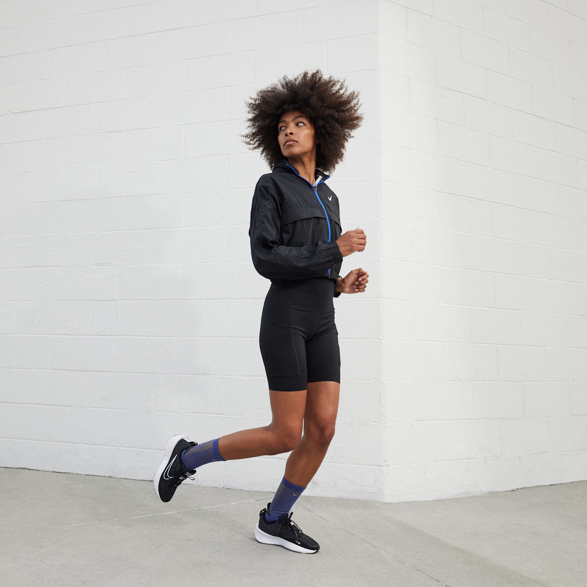 Women's Interact Run Road Running Shoes