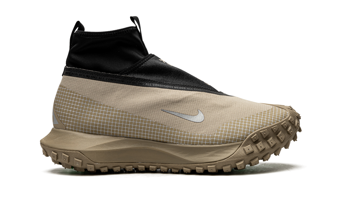 ACG Mountain Fly Gore-Tex "Metallic Silver" CT2904 200