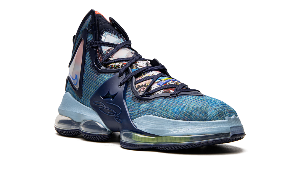 LeBron 19 "Fast Food" CZ0203 400