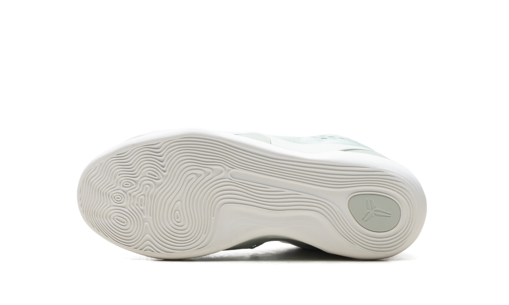Kobe 9 EM Low GS "Light Silver Steam" IM6642 003