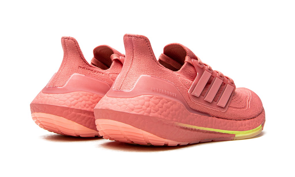 ULTRABOOST 21 WMNS "Hazy Rose" FY0426