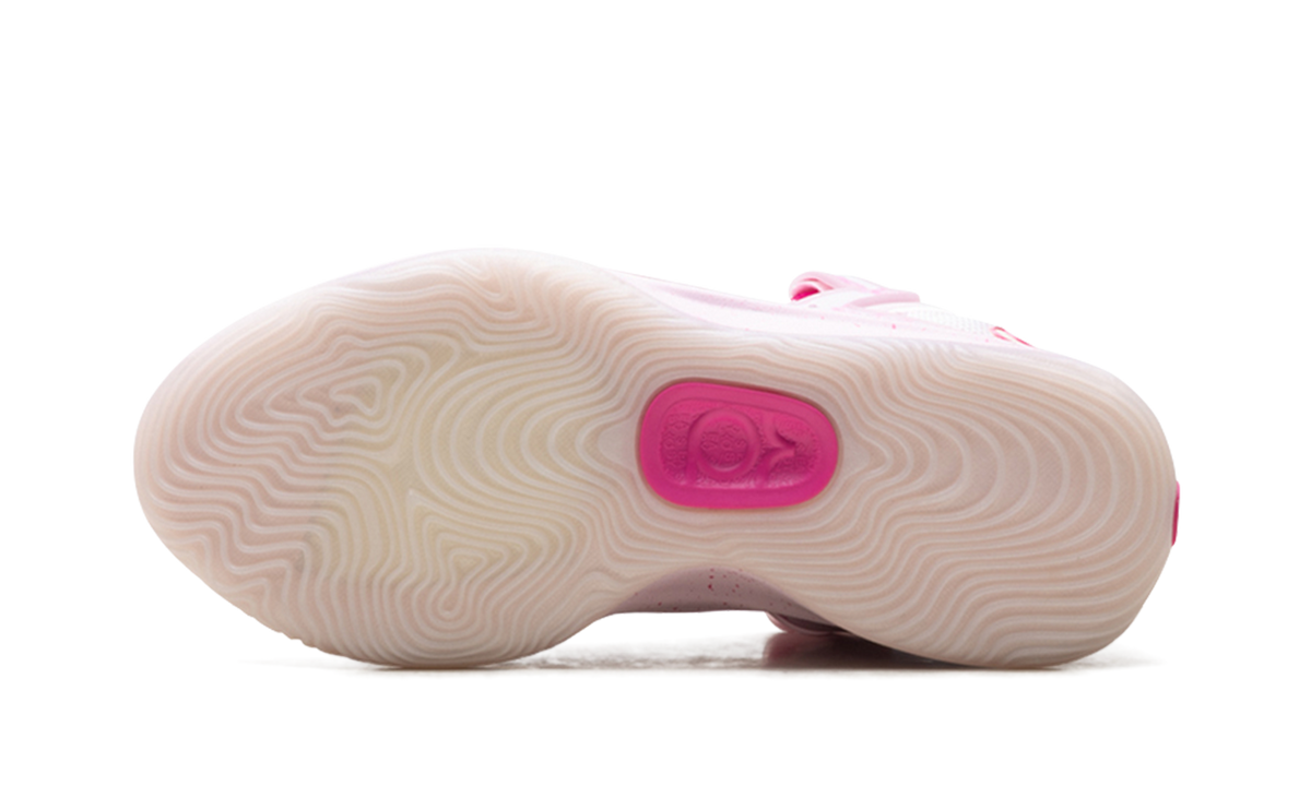 KD 18 "Aunt Pearl" HV1997 600